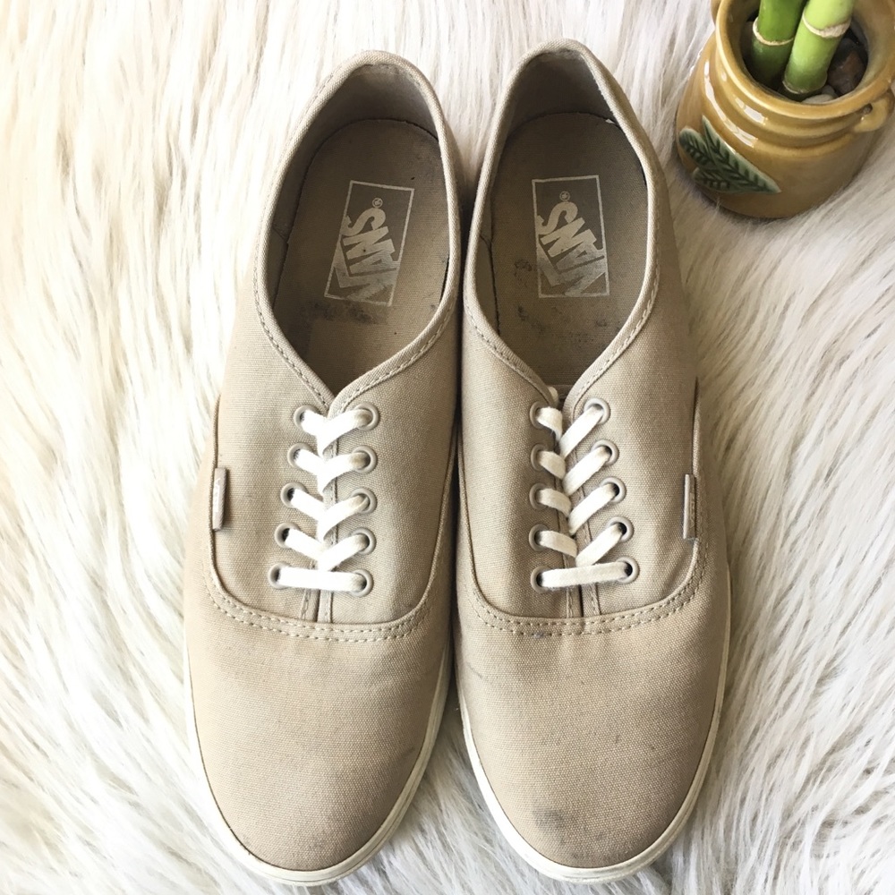 VANS Unisex Sneakers Size 8.5(M) /10(W)